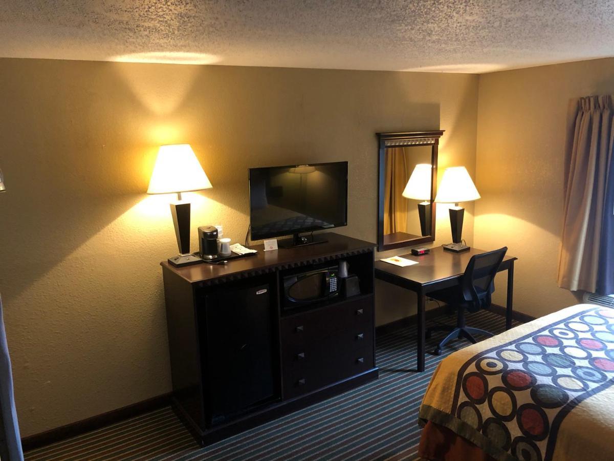 Motel Super 8 By Wyndham Harrison Ar Zewnętrze zdjęcie